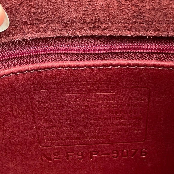*SOLD* Vintage Coach Currant Companion 9076 Crossbody Bag Purse Rare - Picture 10 of 16